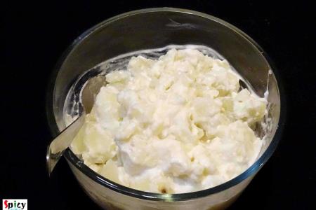 Ste že slišali za neverjetno shujševalno dieto z jogurtom in krompirjem?